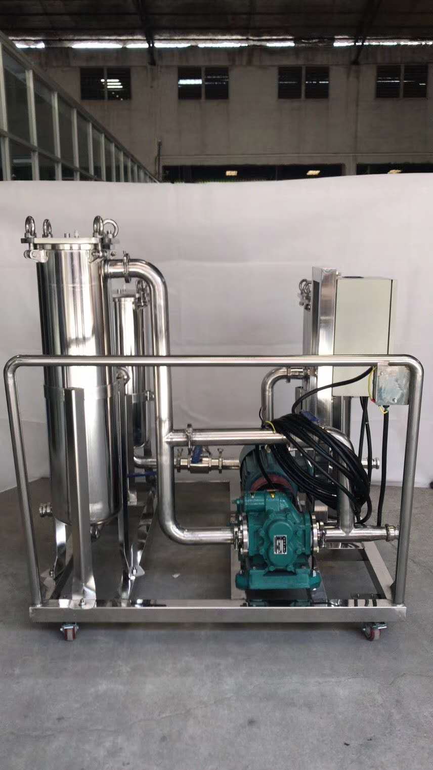 移動(dòng)式過濾機(jī)潤(rùn)滑油泵 移動(dòng)式過濾機(jī)潤(rùn)滑油泵